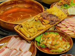 -阿山卓·野生菌火锅·纳西火塘烤肉