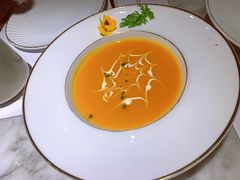 法国栗茸南瓜汤-张爱施法式西餐厅(汉街店)