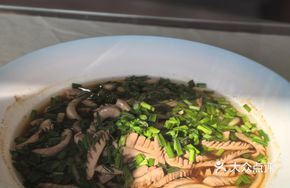 Braised Pork Kidney in Spiced Sauce