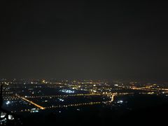 -鬼笑石后山停车场