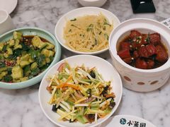 -小菜园新徽菜(宜兴八佰伴店)