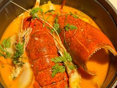 马赛海鲜锅-弦月窗LUNETTE BY AMANDA(复兴路店)