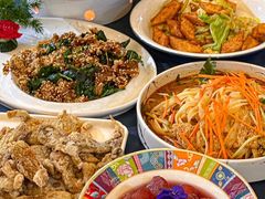 -伊带伊路新疆美食府(呼家楼店)