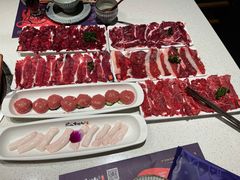 -牛村来人潮汕牛肉火锅(西单店)