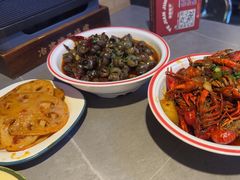 -冶建镜子·老南昌大排档·江西虾王(总店)