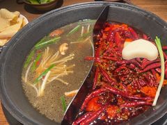 -巴卤社老火锅(财富店)