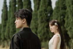 -巴黎春天婚纱摄影(临安店)