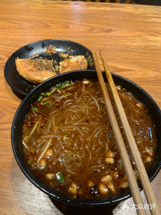 青石桥老瓦房肥肠粉总店(青石桥总店)图片
