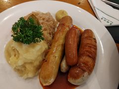 -兰特伯爵西餐厅·啤酒屋(方庄店)