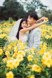 -现代经典婚纱摄影