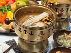 -云顶旋转自助景观餐厅
