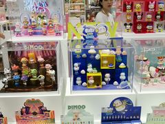 -泡泡玛特POPMART(蓝色港湾店)