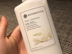 -Bath & Bloom Flagship Store at Central World