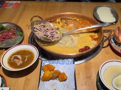 -洱火云南酸菜牛肉火锅(石景山当代商城店)