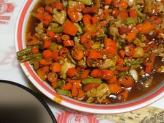 -堂瓦里·33年传统赣菜(第一街区店)