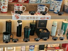 -星巴克(上海长宁来福士1F店)