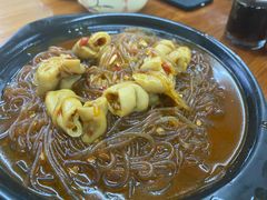 肥肠粉丝煲-胡子饮食店