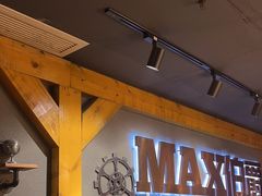 -伯爵·沉浸式超级密室·直营店