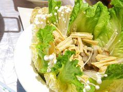 -霄汉牛三鲜湖北砂锅菜(万松园2店)