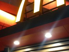 -麦当劳(国家体育场南路店)