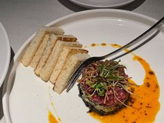 牛肉塔塔配牛油果黑橄榄酱-Solo(衡山路店)