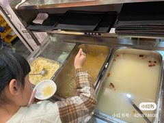 -一斗火锅·招财羊毛肚(北温泉九号店)