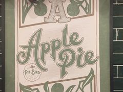 -Pie Bird(新闸路店)
