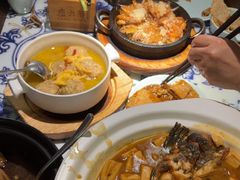 -卢大鲜鱼头捞饭(美利广场店)