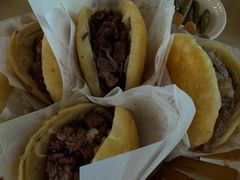 -闫家驴肉老店(华电一校店)