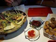 -海盗虾饭·剥好的小龙虾饭(SOHO尚都店)