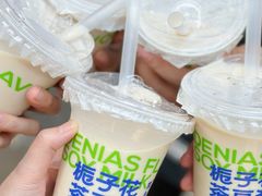 -李与白包子铺(桐梓林店)