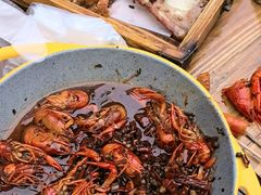 -东口码头·烧鸽子·鱼头泡饼·地方菜(金鹰悦城店)