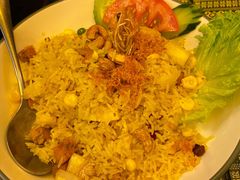 星洲菠萝海鲜炒饭-大耳象东南亚风情餐厅(月湖公园店)
