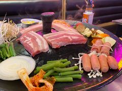 -豚豚家돈돈가韩国锅盖烤肉(新北万达店)
