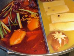 -湊湊火锅·茶憩(新中关购物中心店)