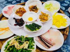 -桥香园云南过桥米线(金马碧鸡店)