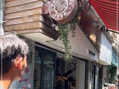 -Double cafe