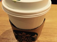 -星巴克臻选(莘庄仲盛店)