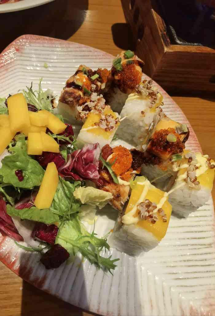 将太无二(朝阳大悦城店)-"菜品口味很好,食材很新鲜,环境和服务也很.