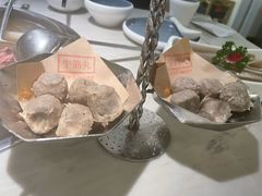 -左庭右院鲜牛肉火锅(浦江欢乐颂店)