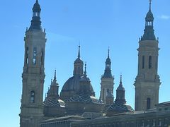 -皮拉尔圣母圣殿主教座堂