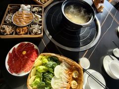 -野菌皇海景野生菌火锅(滨海大道店)