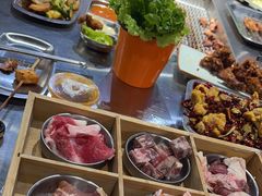 -马路牙子烧烤音乐酒馆(望京店)