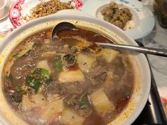 -石牌岭小亮蒸虾•湖北老字号(左岭店)