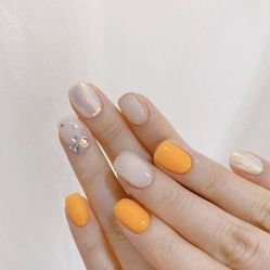 -LWL nail studio美甲美睫工作室