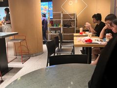 -麦当劳(中山公园龙之梦店)