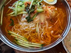 -韩风烤牛肉冷面店