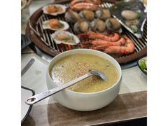 -大关领烤贝壳海鲜汤
