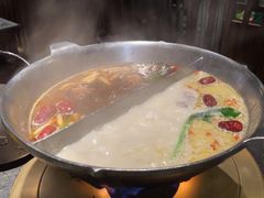 -湊湊火锅·茶憩(新中关购物中心店)