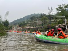 -虎啸峡漂流